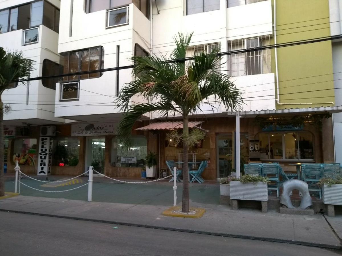 Apartamento Edificio Los Laureles ซันตามาร์ตา ภายนอก รูปภาพ